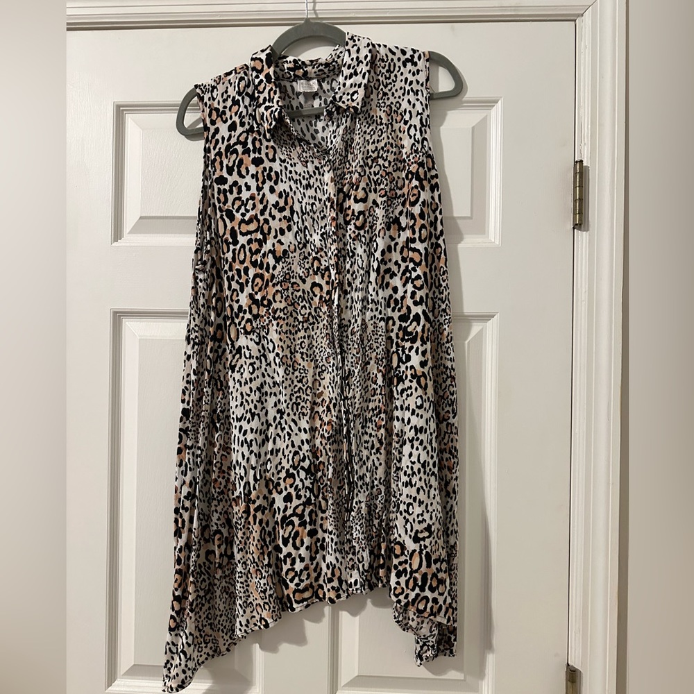 Cupio Curvy 1X Leopard Collared Sleeveless Tunic
